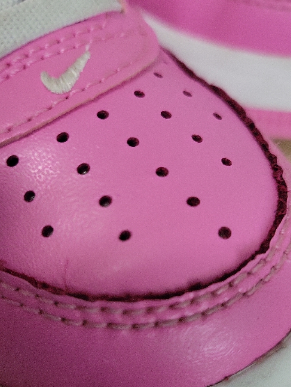Nike Air Force one size 8C - Picture 3 of 6